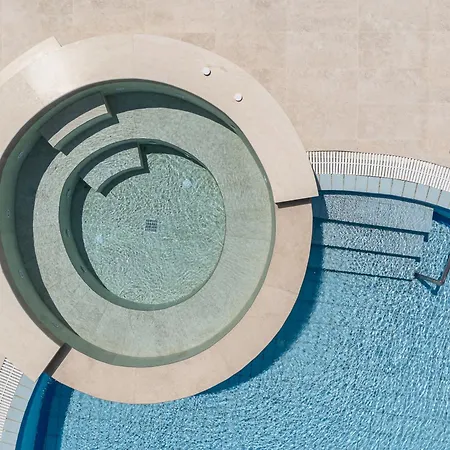 Arkadia Apartahotel